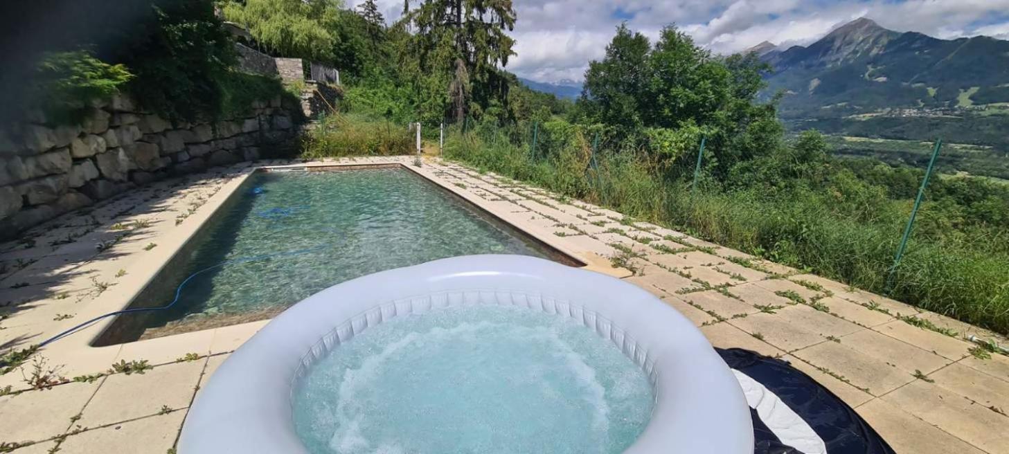 Villa Lerefugedetiti Buissard Esterno foto